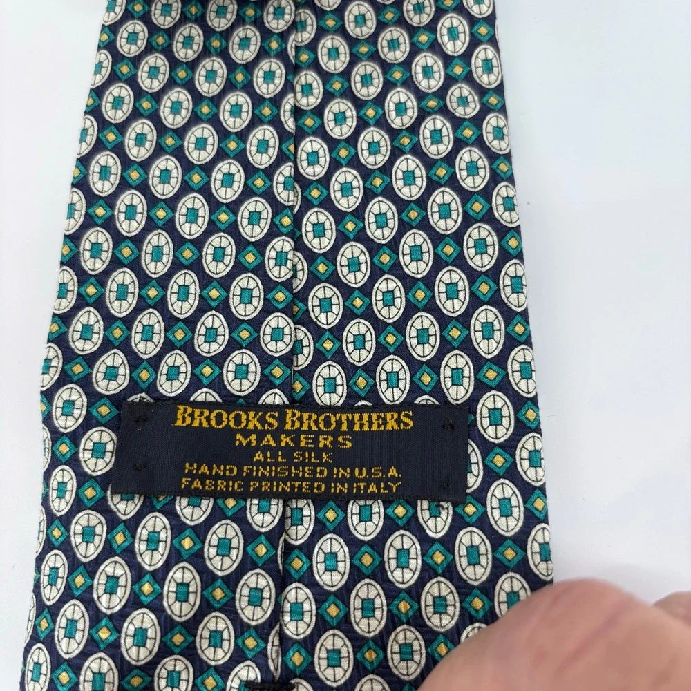 Brooks Brothers Makers Silk Geometric Medallion Necktie Mens OS Navy Gold NEW